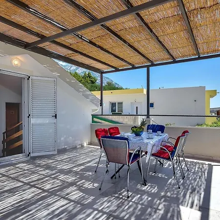 Vila Ctma214/ Holiday With Private Pool Makarská